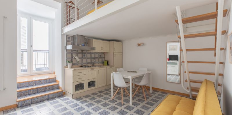 iFlat | Yellow Monti Studio Apartment - iFlat