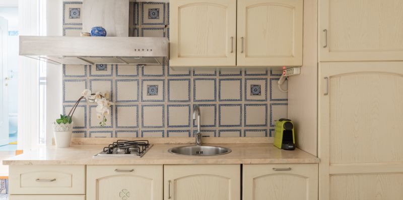 iFlat | Yellow Monti Studio Apartment - iFlat