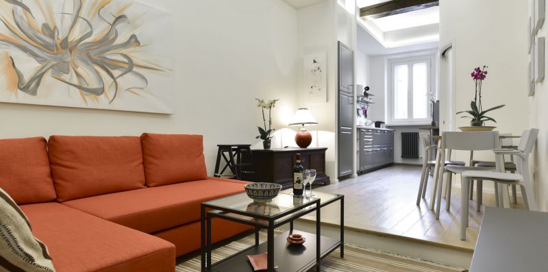 Campo de' Fiori Brand New Apartment - iFlat