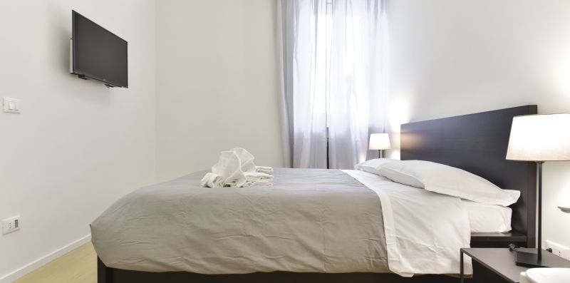 Campo de' Fiori Brand New Apartment - iFlat