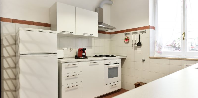 Red & White Vatican Apartment - iFlat