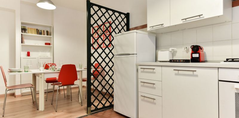 Red & White Vatican Apartment - iFlat