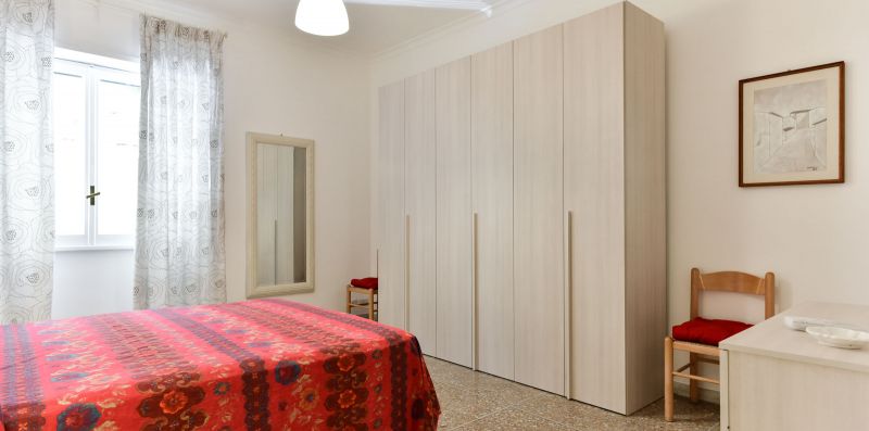 Red & White Vatican Apartment - iFlat