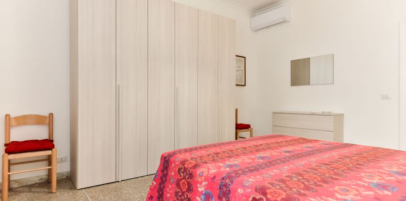 Red & White Vatican Apartment - iFlat