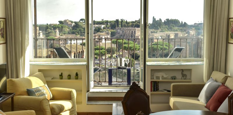 Rome At Your Feet - iFlat