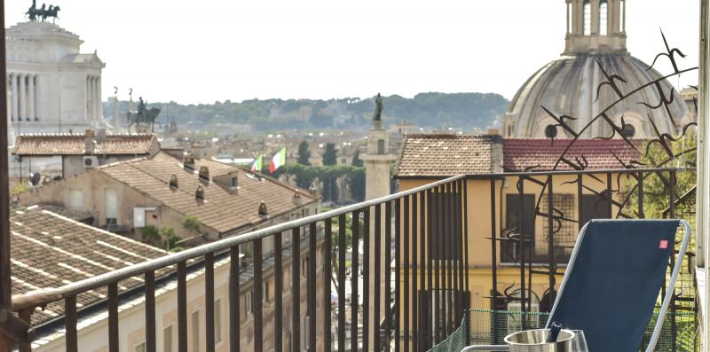 Rome At Your Feet - iFlat