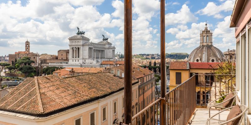 Rome At Your Feet - iFlat