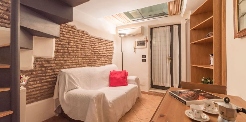 Sweet Little Suite near Pantheon - iFlat