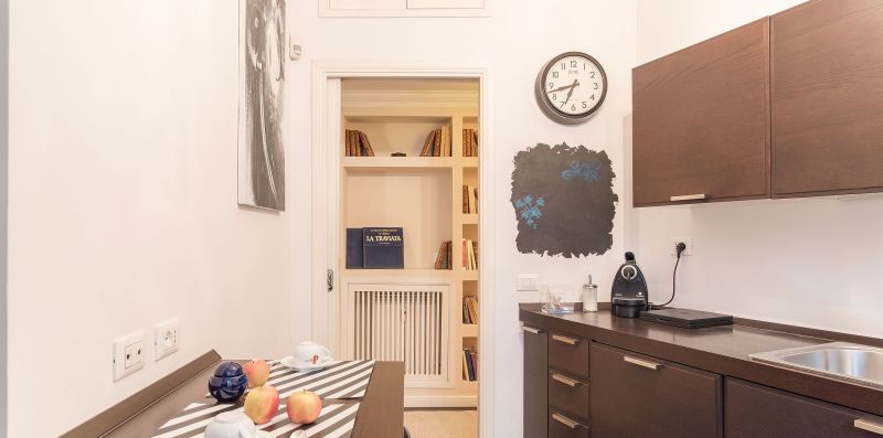 Mazzini Stylish 6pax Apartment - iFlat