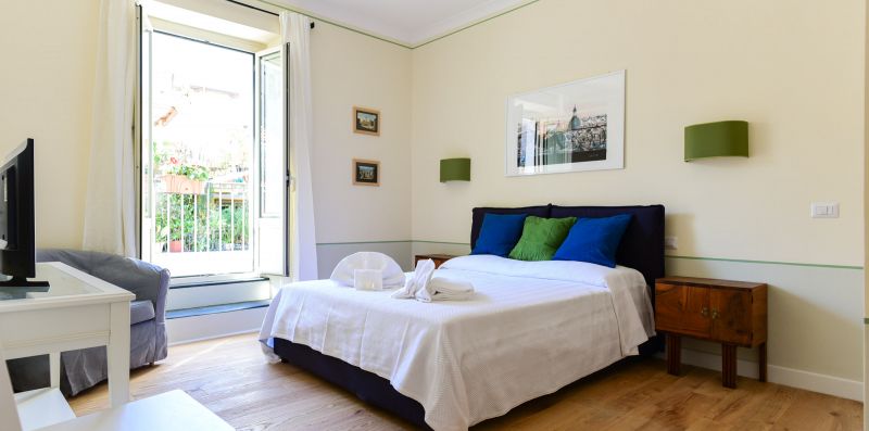 Monti Brand New Apartment - iFlat