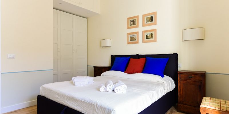 Monti Brand New Apartment - iFlat