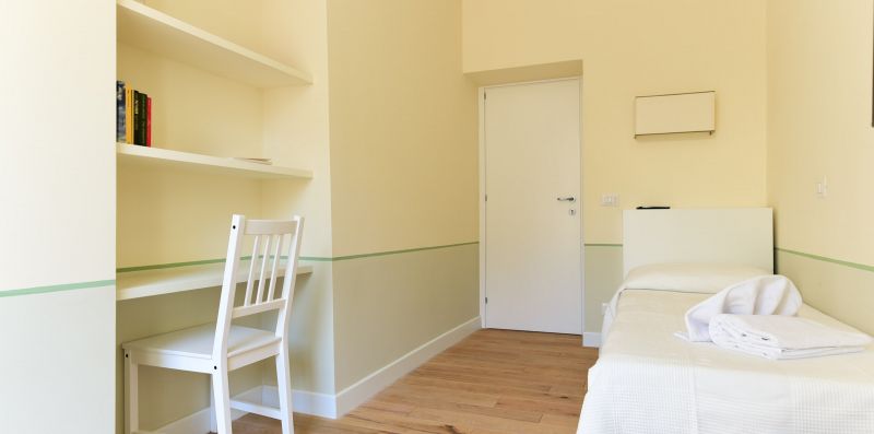 Monti Brand New Apartment - iFlat
