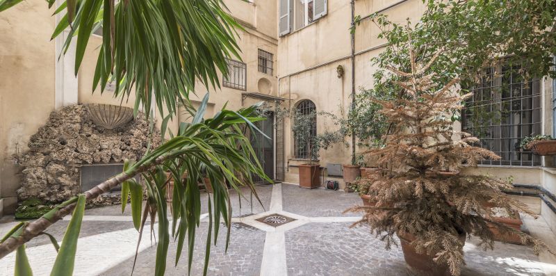 Monti Studio Apartment - iFlat