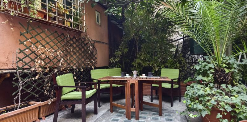 Monti secret Garden - iFlat