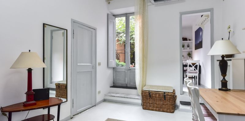 Monti secret Garden - iFlat