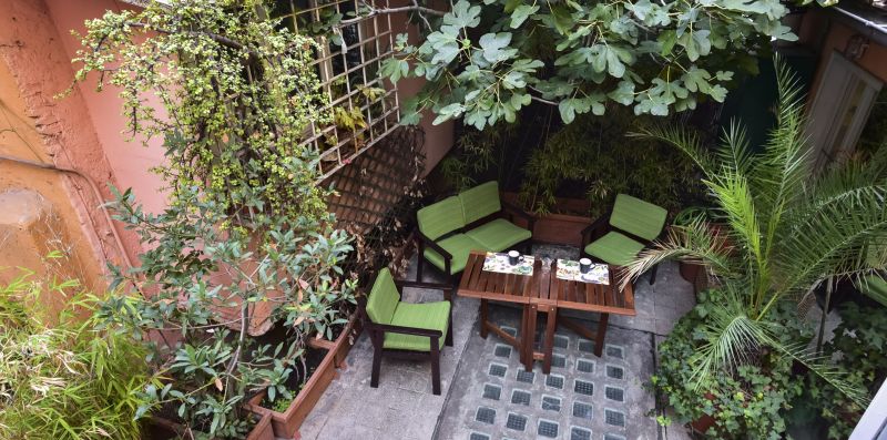Monti secret Garden - iFlat