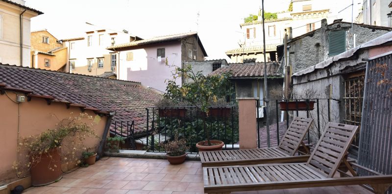 Monti secret Garden - iFlat