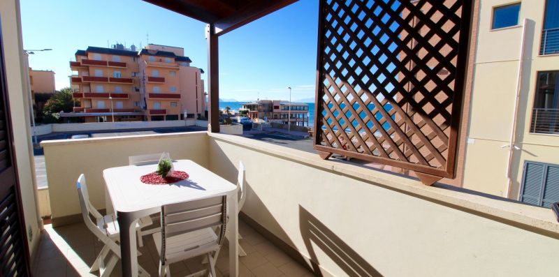 Rif.B16 - MEDITERRANEO - Immobiliare Arcobaleno di Cecinini Elena