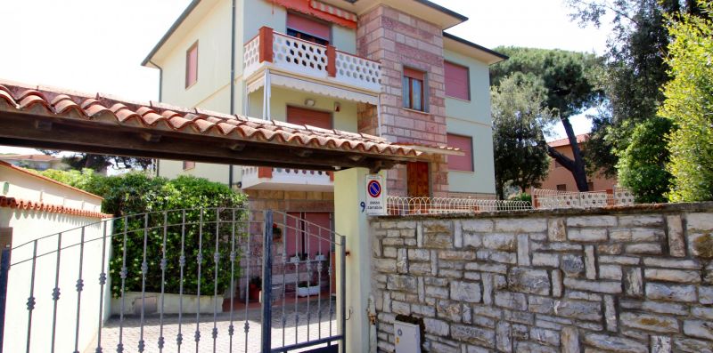 Rif. G8 - ETRURIA 9 - Immobiliare Arcobaleno di Cecinini Elena