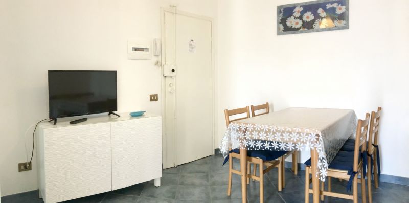 Rif.T2 - FLORIDA 3 - Immobiliare Arcobaleno di Cecinini Elena
