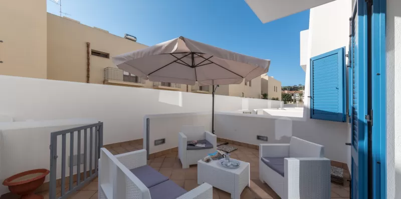 Blu Mare Bilo Plus con veranda e piscina - itregolfiaccomodation