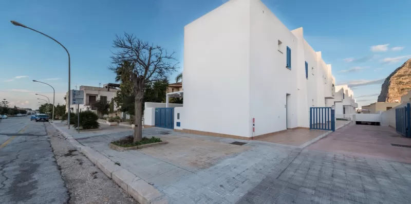 Blu Mare Bilo Plus con veranda e piscina - itregolfiaccomodation