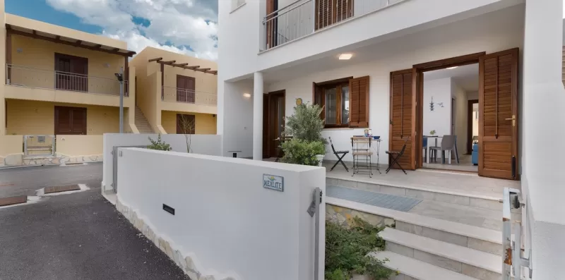 Neklite - itregolfiaccomodation