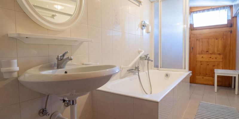 Four-Bedrooms apartment Tonale in Maison Ostaria - My Holiday Travel Agency Livigno