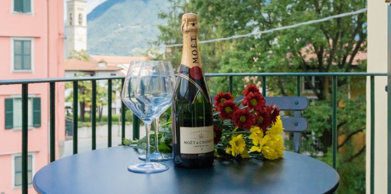 Breakfast at Tiffany's in Cernobbio - Lake Como - Rental Lake Como srl