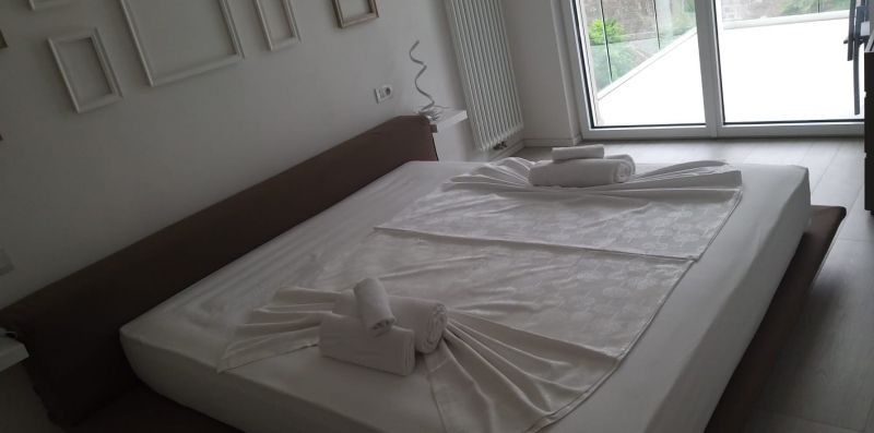Attico via Museo - ROEMERLIVING luxury living & suites