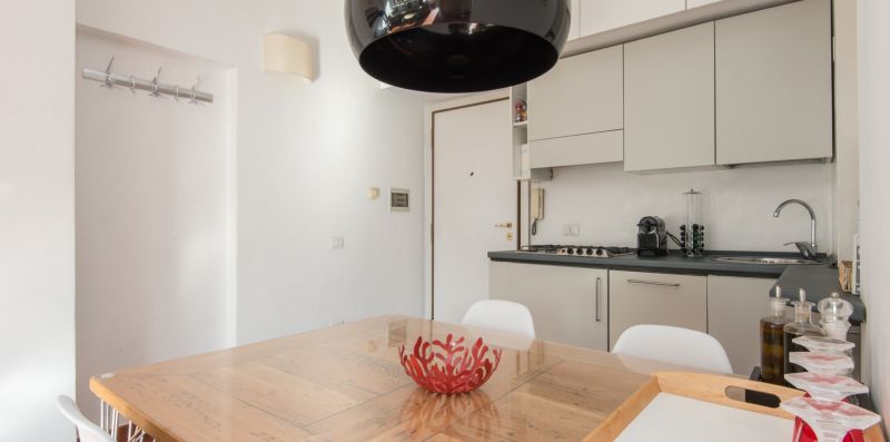 Trastevere Enchanting Apartment Terrace - Rome Sweet Home
