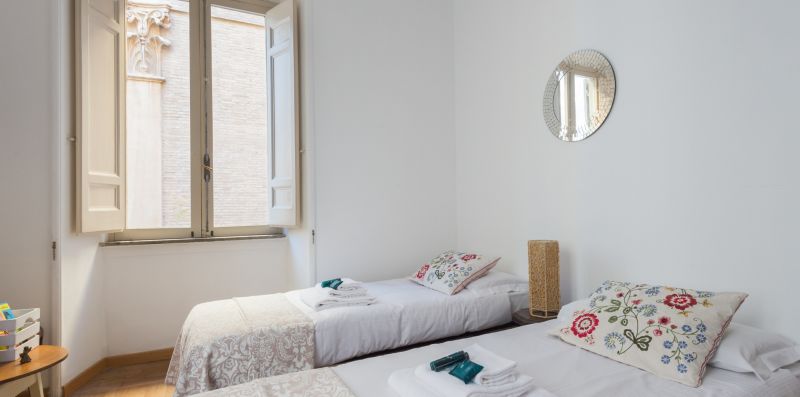 Elegant Pantheon View - Rome Sweet Home