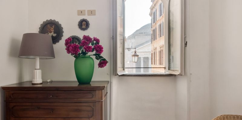 Elegant Pantheon View - Rome Sweet Home