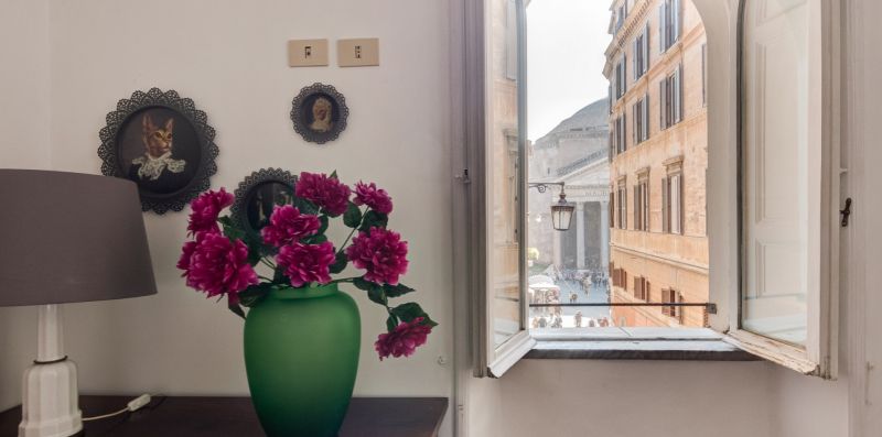 Elegant Pantheon View - Rome Sweet Home