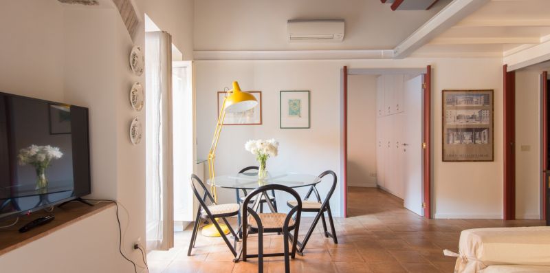 Navona Elegant Two Bedroom Aprtment - Rome Sweet Home