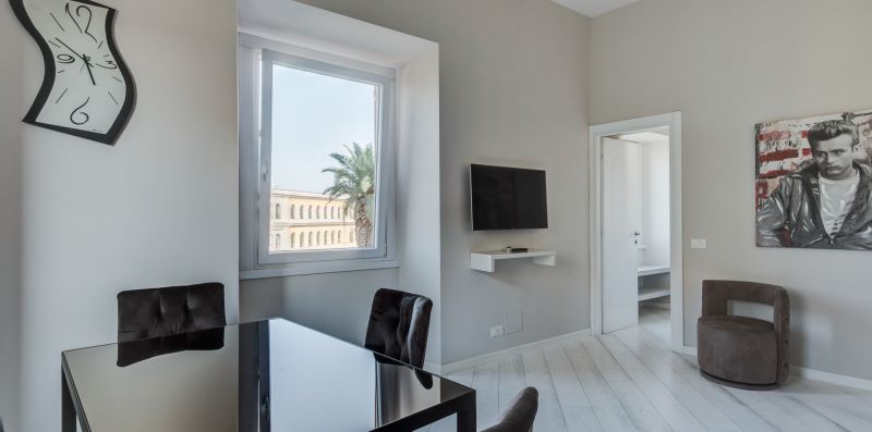 Luxury Colosseo Amazing  Apartment - Rome Sweet Home