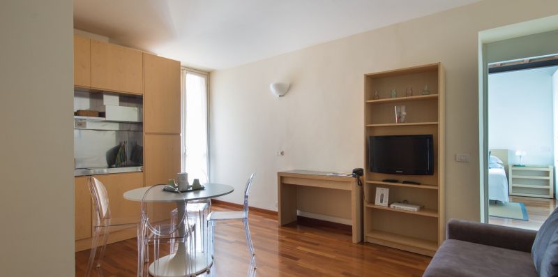 Vittoria Luxury Apartment - Rome Sweet Home