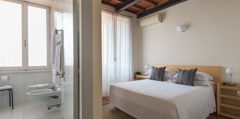Vittoria Luxury Apartment - Rome Sweet Home