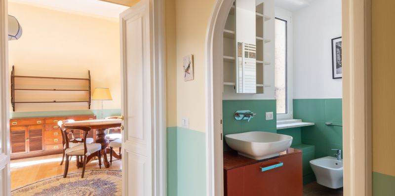 Spanish Steps Luxury Two Bedroom - Rome Sweet Home