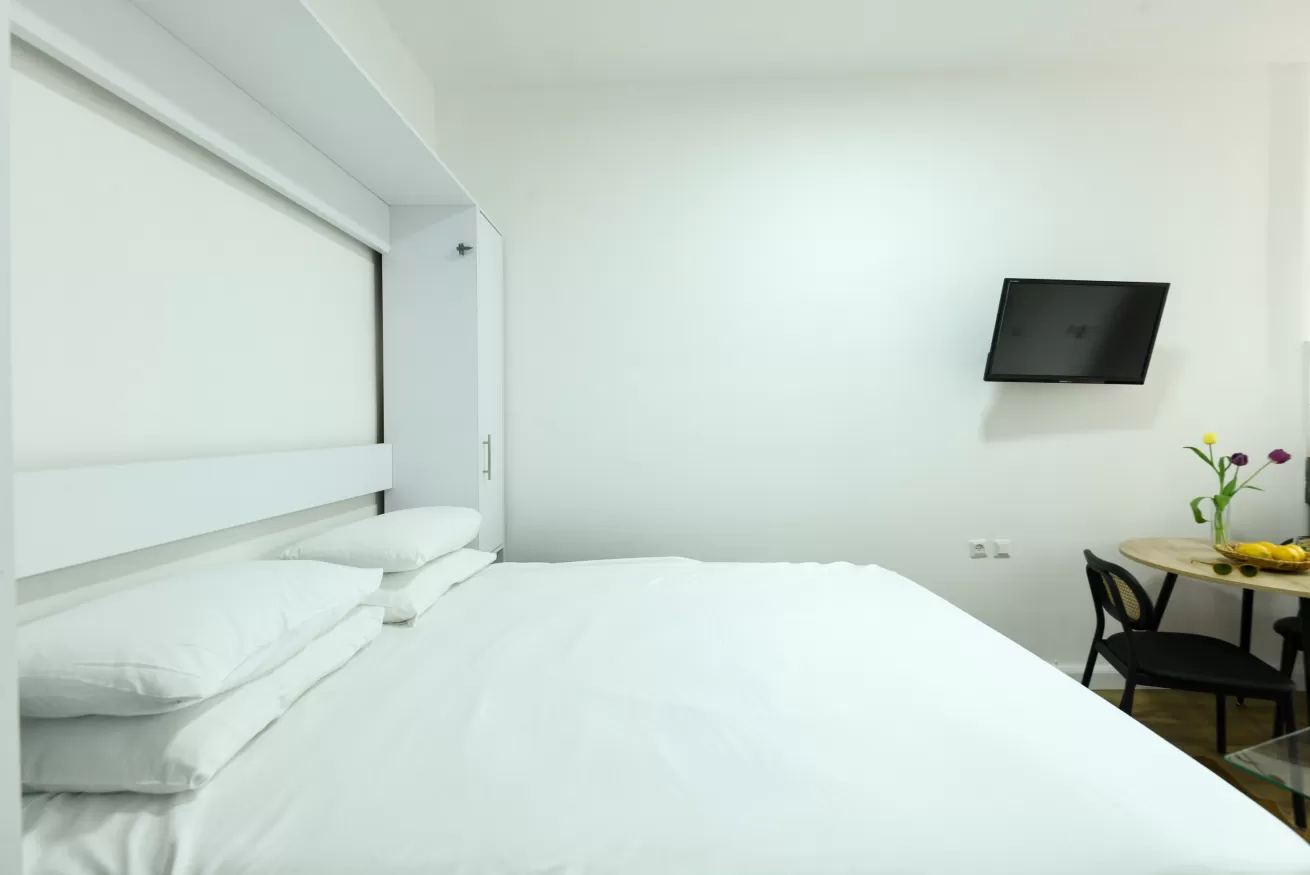 SDEROT CHEN Sea N' Rent Ltd.