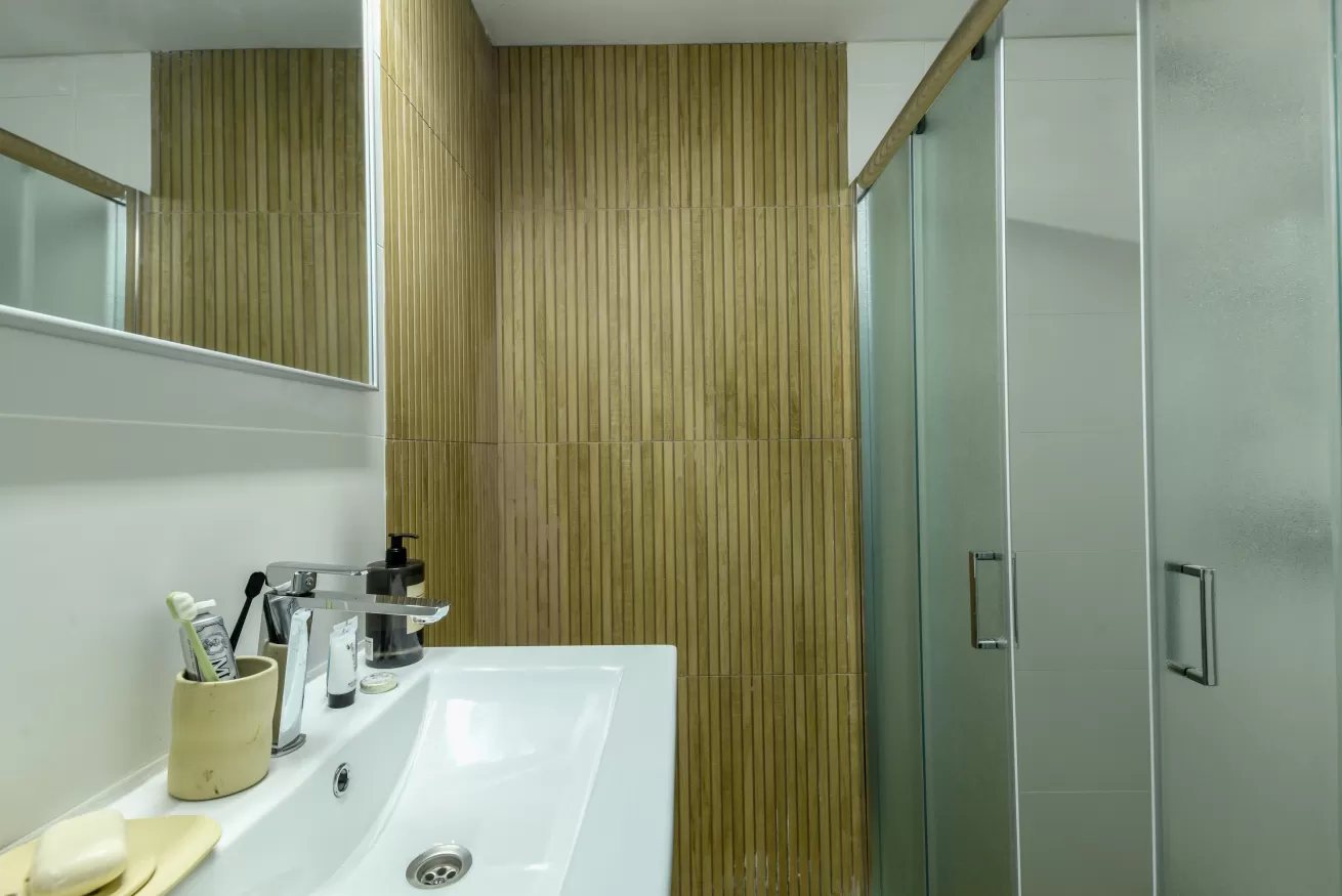 SDEROT CHEN Sea N' Rent Ltd.