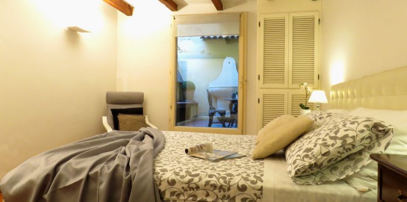 Cesare Battisti Apartment - Vector Rentals & Property Services SRL Unipersonal