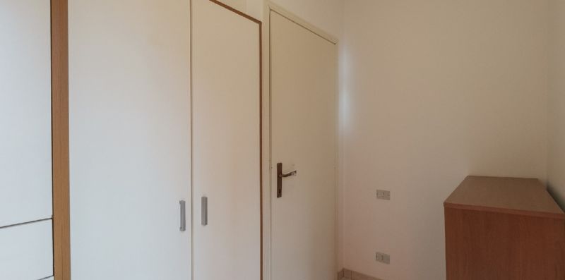 HOLIDAY SIRMIONE B8 Apartment - con piscina fronte lago e parcheggio interno - Vivere il Garda