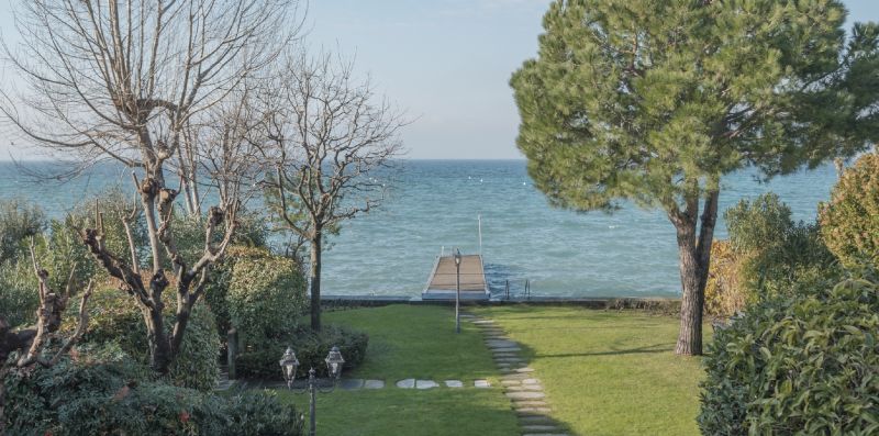 LAKE SUNSET - SIRMIONE - Vivere il Garda