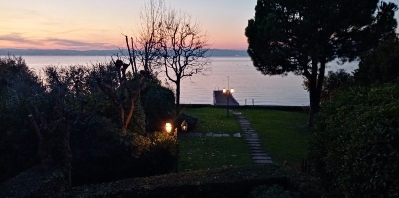 LAKE SUNSET - SIRMIONE - Vivere il Garda