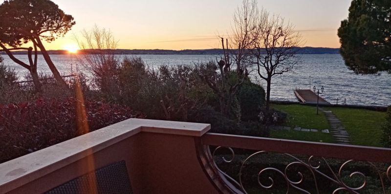LAKE SUNSET - SIRMIONE - Vivere il Garda
