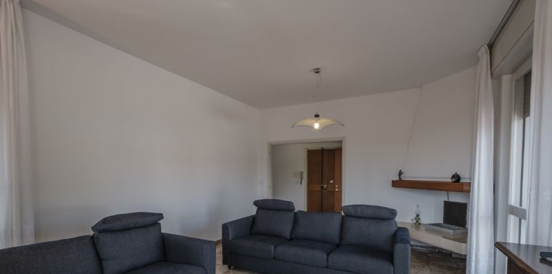 CASA ROSY SIRMIONE - Vivere il Garda