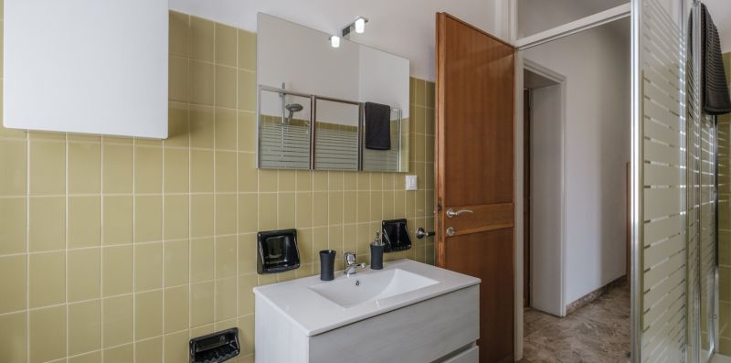 CASA ROSY SIRMIONE - Vivere il Garda