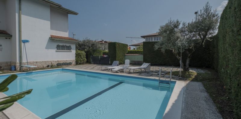 VILLETTA CON GIARDINO - SIRMIONE - Vivere il Garda