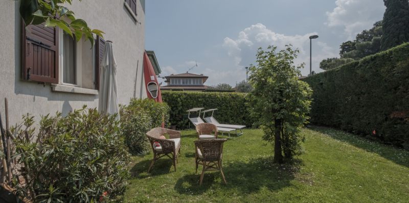 VILLETTA CON GIARDINO - SIRMIONE - Vivere il Garda
